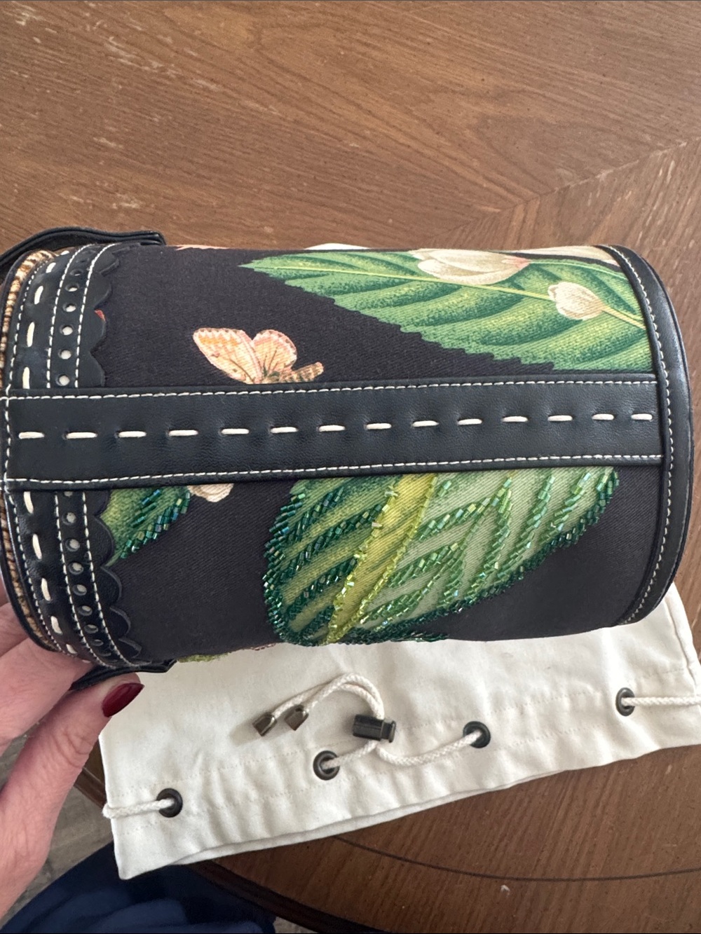 RARE Vintage Isabella Fiore Embellished Beaded Fruit Basket Bucket Handbag Purse - Picture 4 of 16